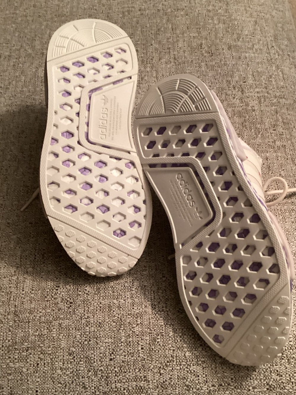 adidas Lace-Up Sneakers with Purple Outsole Detail 📦 - Picture 6 of 9